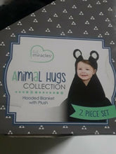 Load image into Gallery viewer, Little Miracles Animal Hugs Hooded Blanket with Plush, 2pc Set (Skunk)
