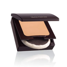 Load image into Gallery viewer, Laura Mercier Translucent Pressed Setting Powder Medium/Deep 0.3oz
