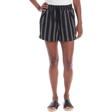 Load image into Gallery viewer, Briggs Womens Linen Blend Shorts
