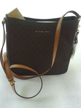 Load image into Gallery viewer, MICHAEL KORS JET SET TRAVEL LARGE MESSENGER CROSSBODY BROWN NEW NWT
