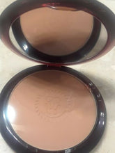 Load image into Gallery viewer, Guerlain Terracotta The Bronzing Powder 00 Clair Blondes 10g
