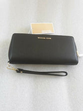 Load image into Gallery viewer, MICHAEL KORS MERCER TRAVEL CONTINENTAL LEATHER WALLET BLACK $ 168.00
