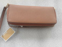 Load image into Gallery viewer, Michael Kors Money Pieces Leather Continental Wallet Acorn Brown NEW NWT
