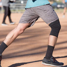 Load image into Gallery viewer, Copper Fit Elite Knee Compression Sleeve L/XL Copper Infused 16-20&quot;
