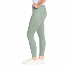 Load image into Gallery viewer, Jessica Simpson Ladies&#39; High Rise Ankle Length Skinny Jean
