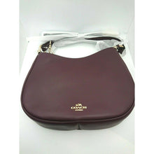 Load image into Gallery viewer, Coach Glovetanned Coach Nomad Crossbody Oxblood
