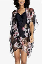 Load image into Gallery viewer, Cyn &amp; Luca Women&#39;s Swimsuit and Kimono Set
