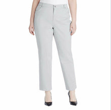 Load image into Gallery viewer, Gloria Vanderbilt Amanda Classic High-Waist Tapered Jeans
