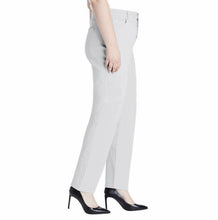 Load image into Gallery viewer, Gloria Vanderbilt Amanda Classic High-Waist Tapered Jeans
