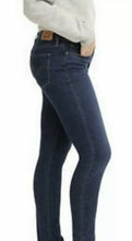 Load image into Gallery viewer, Levi&#39;s Ladies&#39; 311 Skinny Jeans
