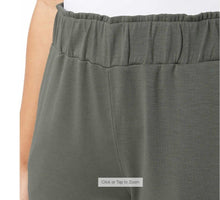 Load image into Gallery viewer, 32 DEGREES Cool Ladies&#39; Pull-on Knit Pant
