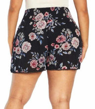 Load image into Gallery viewer, Three Dots Women&#39;s Pull on Shorts
