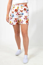 Load image into Gallery viewer, Gloria Vanderbilt Women&#39;s Amanda Basic Jean Short
