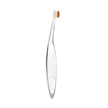 Load image into Gallery viewer, Artis Elite Collection Mirror Finish Linear 3 Demi Brush
