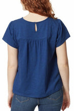 Load image into Gallery viewer, Ella Moss Ladies Eyelet Knit Top
