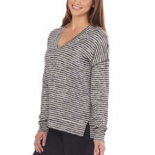 Load image into Gallery viewer, Kirkland Signature Women&#39;s Long Sleeve V-Neck Relaxed Top
